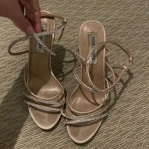 steve madden strapped heels